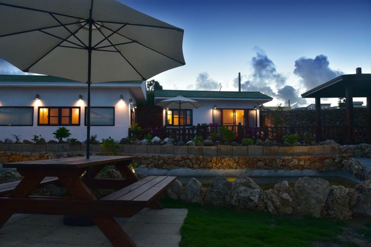 Xiaoliuqiu 1302 Seaview Guesthouse Exterior foto